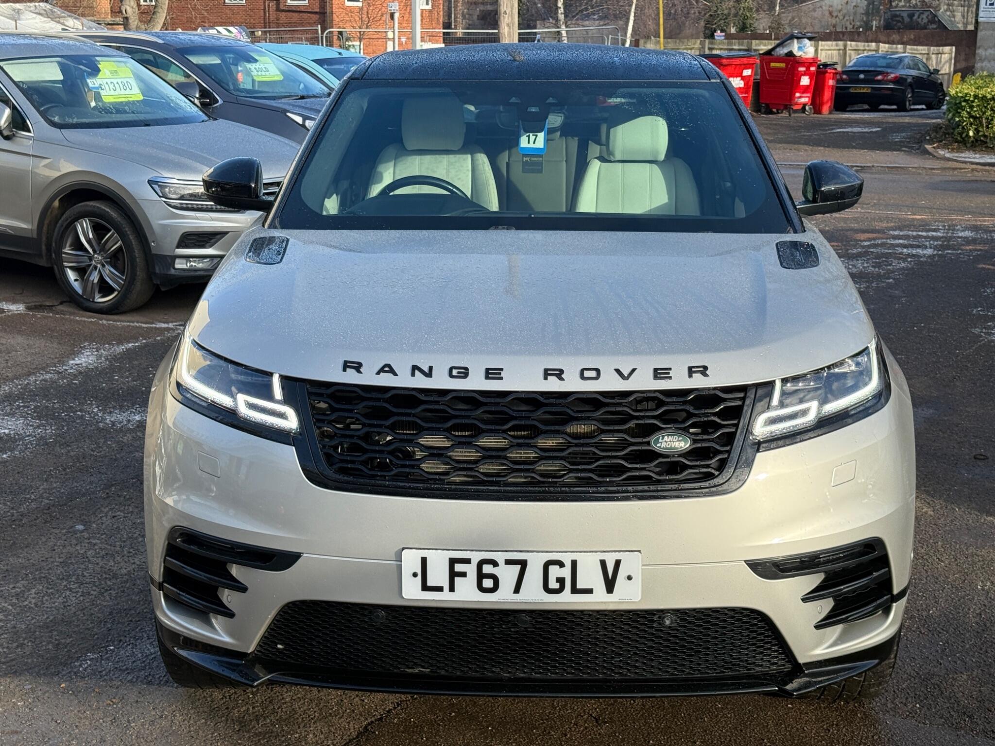 Land Rover Range Rover Velar - Image 10
