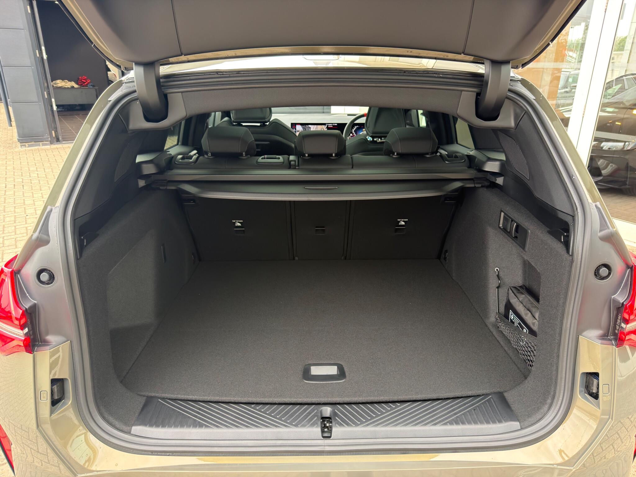 BMW X3 view 37