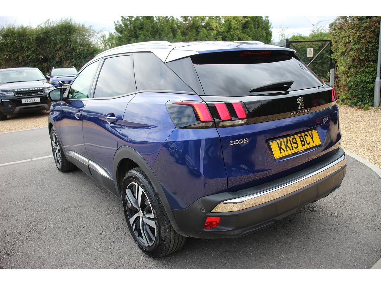 Peugeot 3008 view 10