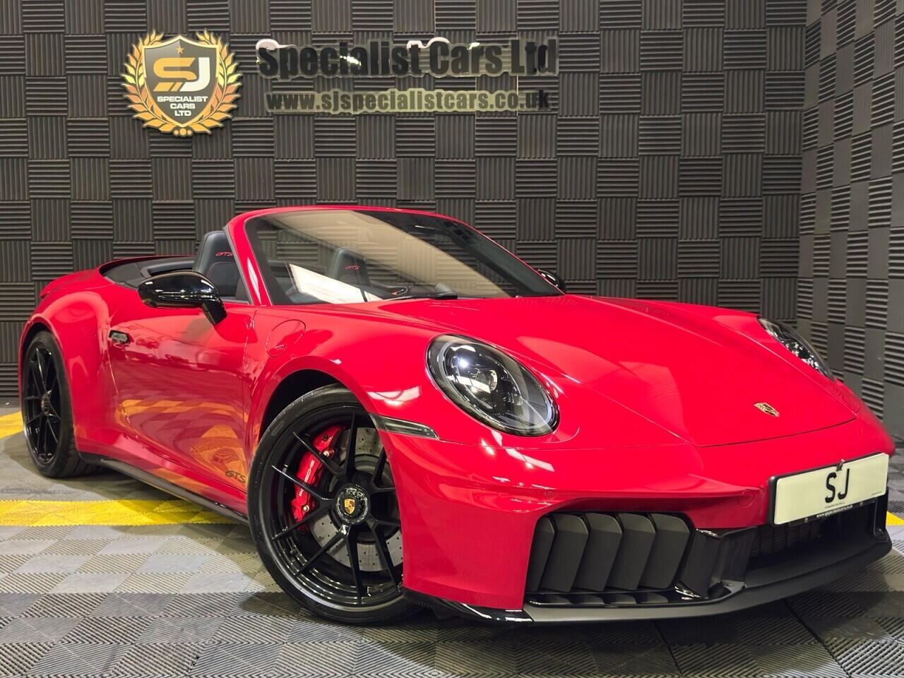 Porsche 911 main image