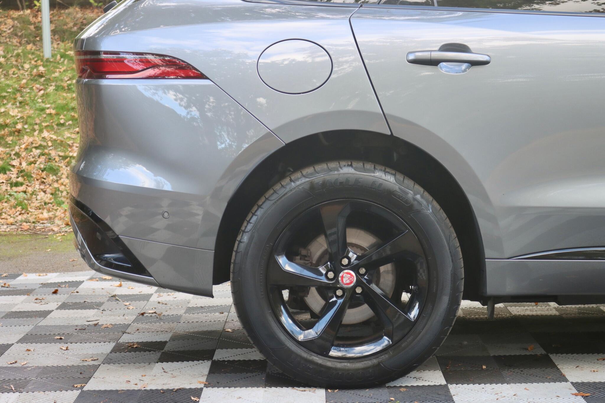 Jaguar F-Pace view 16