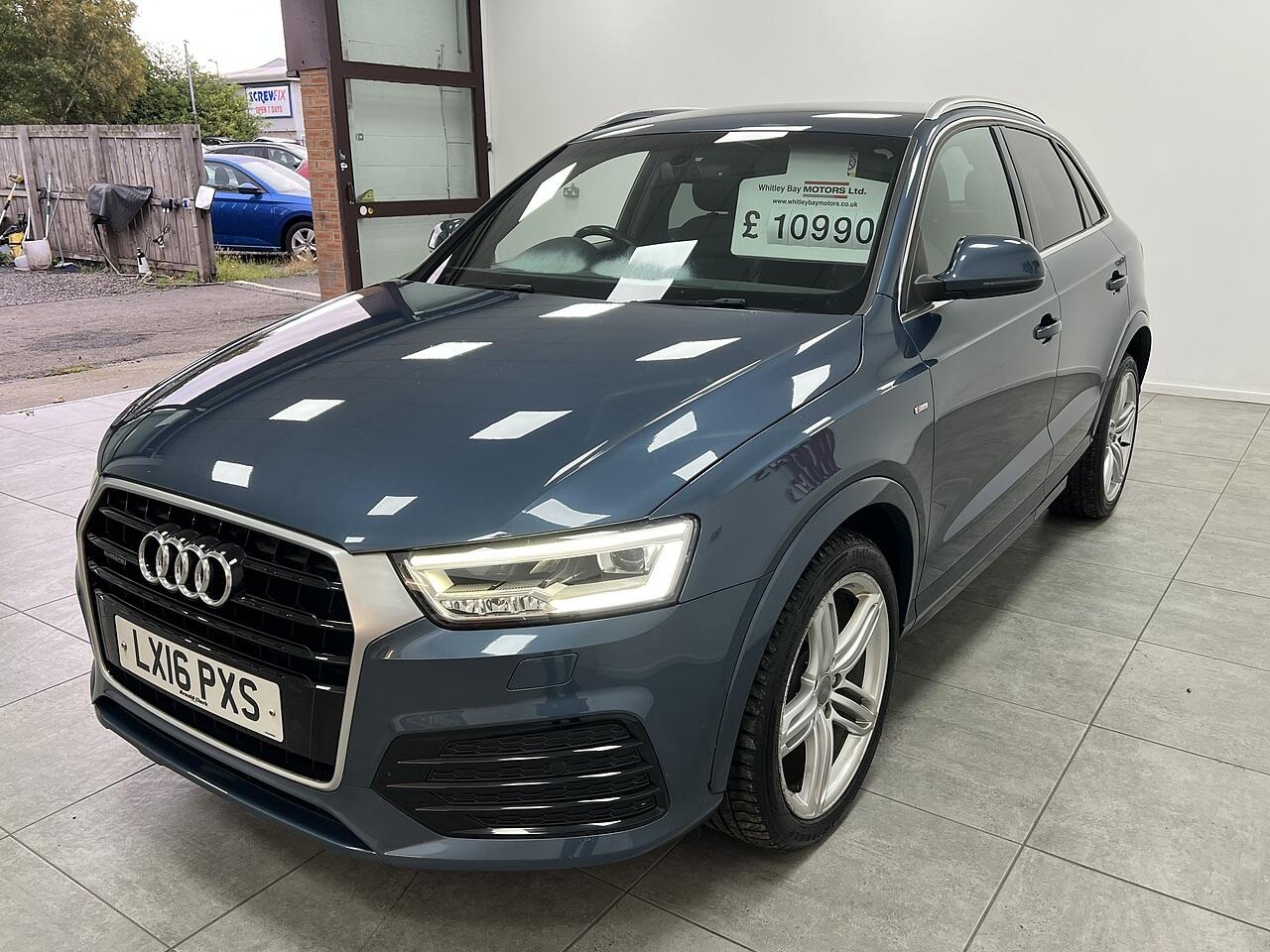 Audi Q3 view 6
