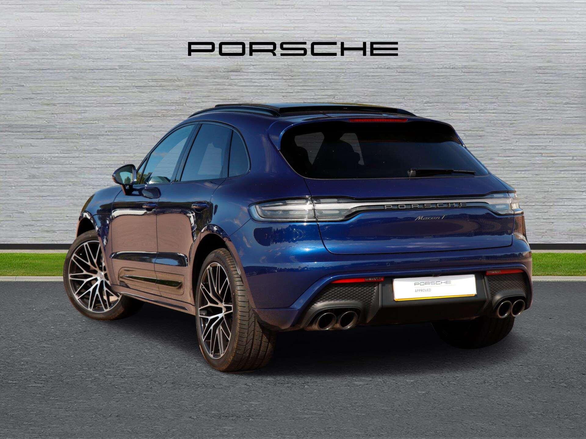 Porsche Macan view 5