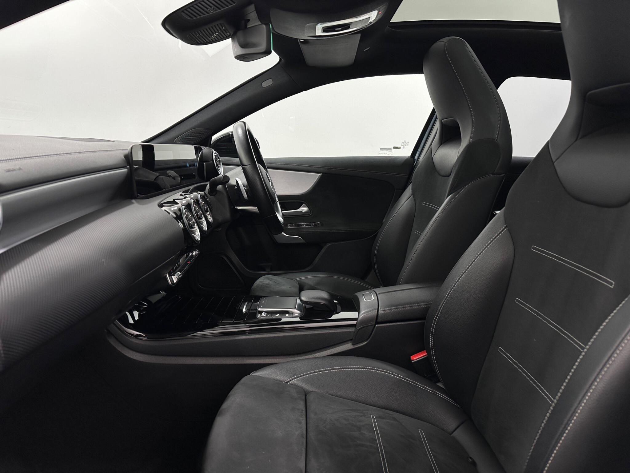 Mercedes-Benz A-Class view 37