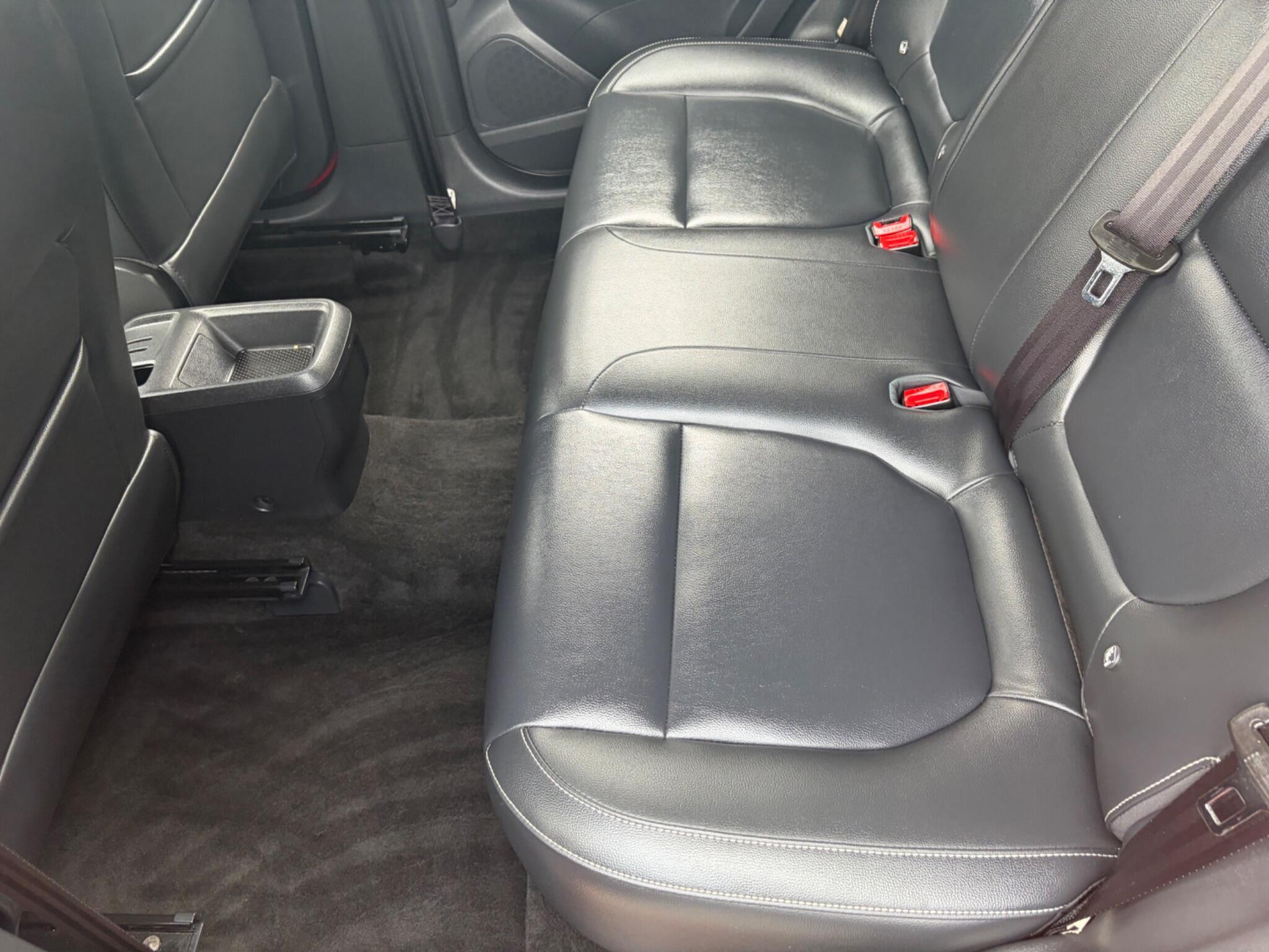 MG ZS view 75