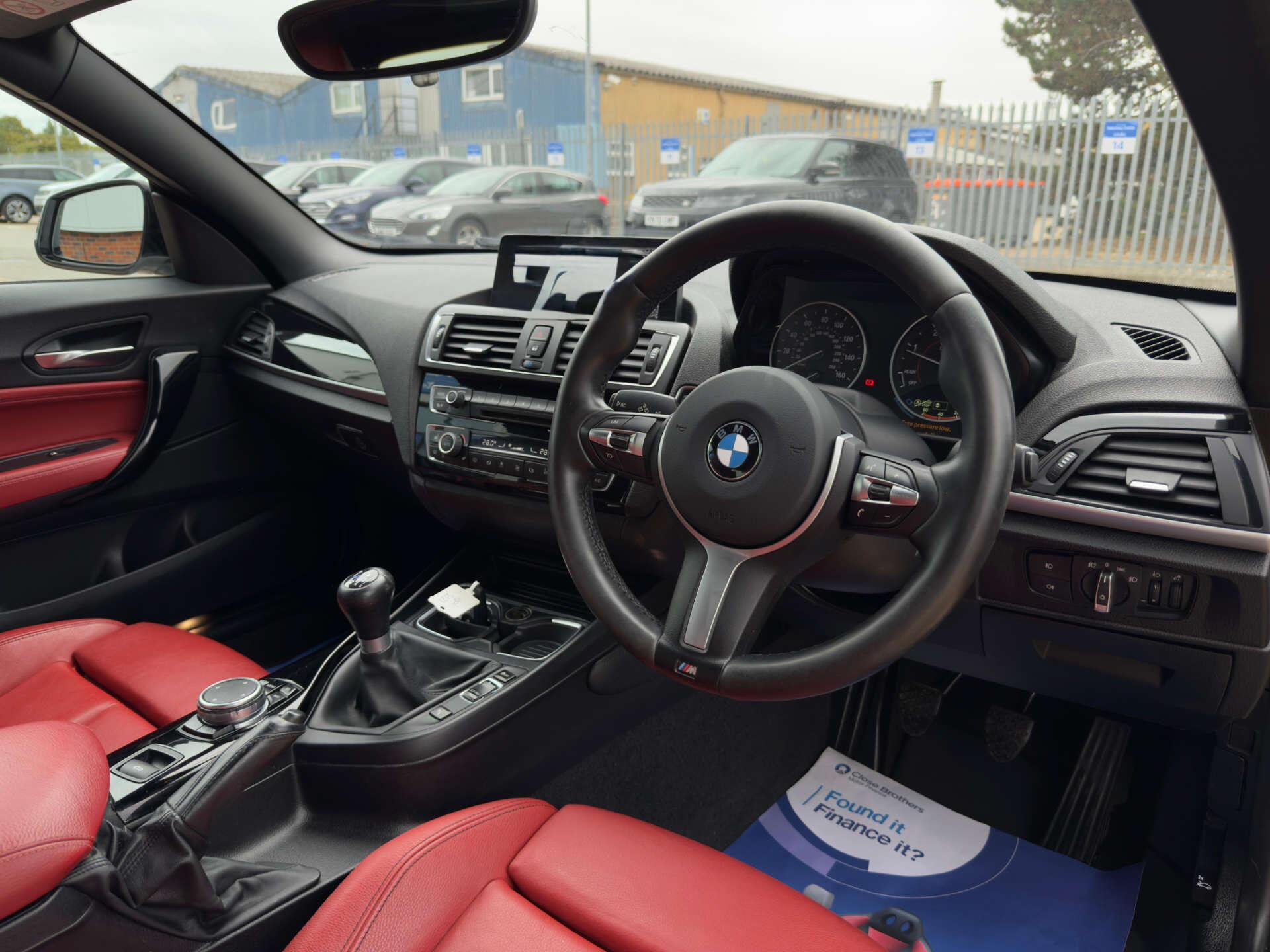 BMW 2 Series view 17