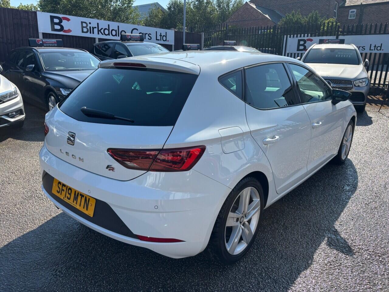 Seat Leon Leon view 8