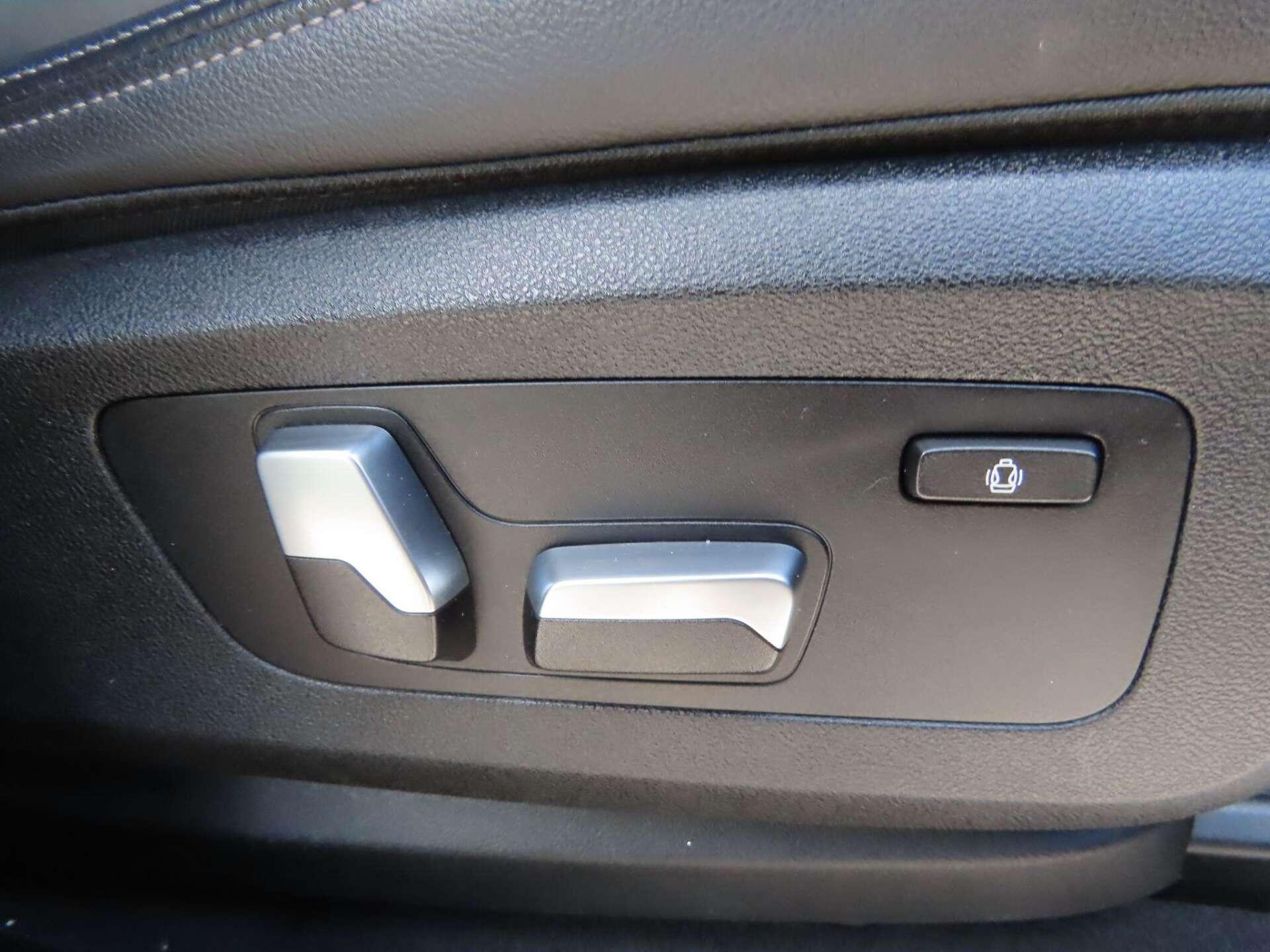 BMW X5 view 18