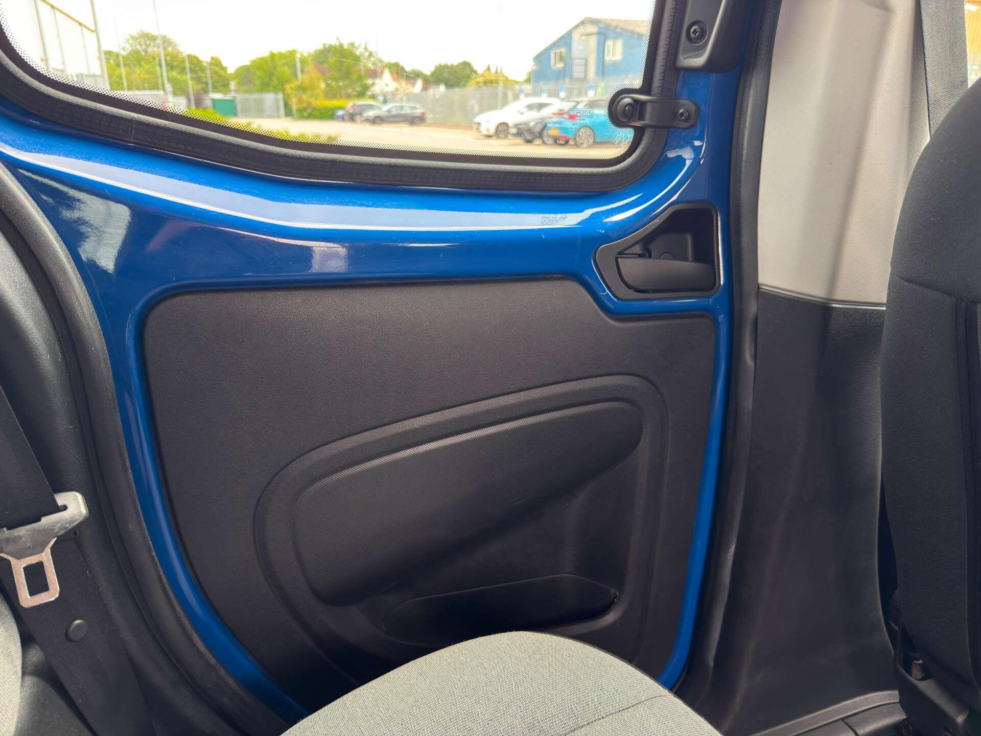 Fiat Qubo view 29