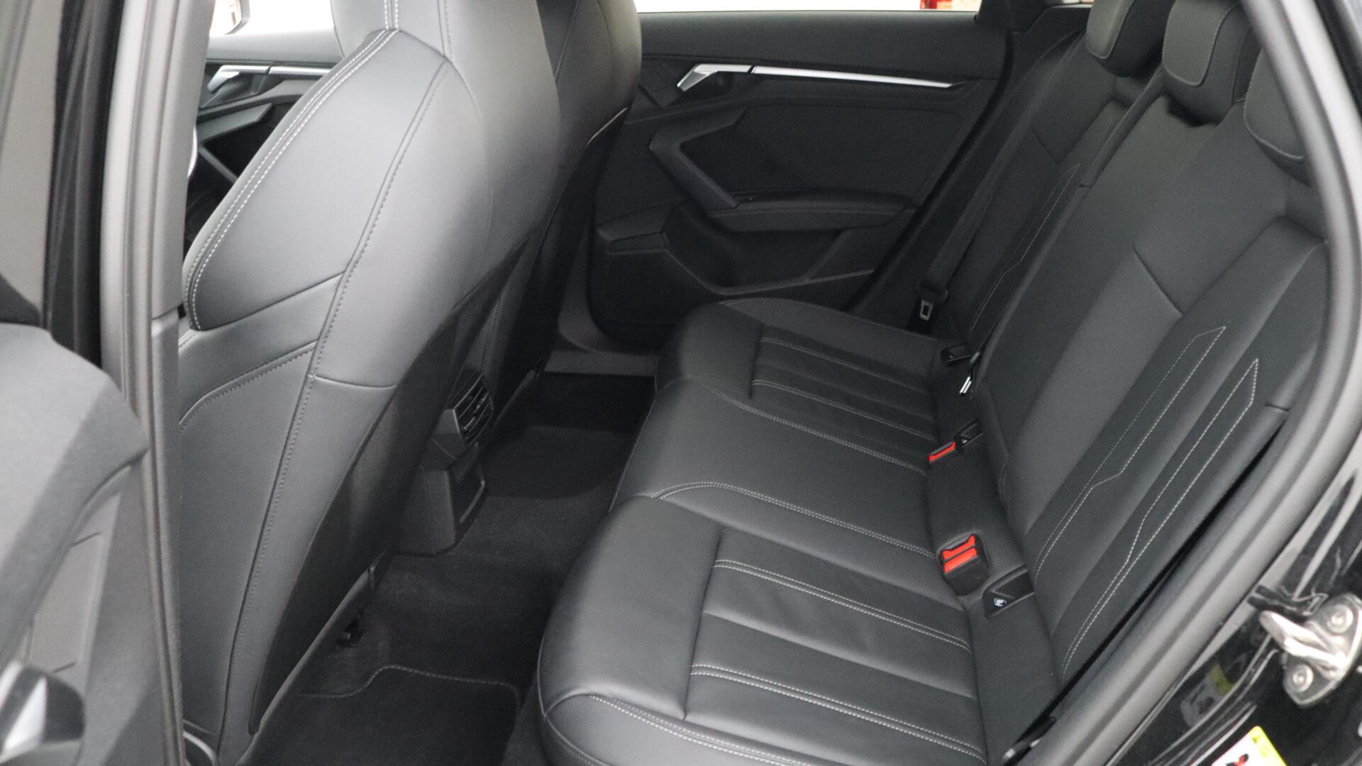 Audi A3 view 24