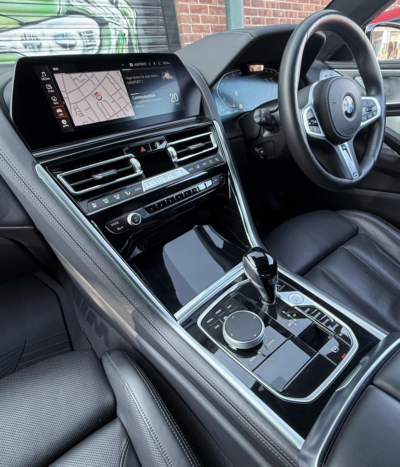 BMW 8 Series view 43