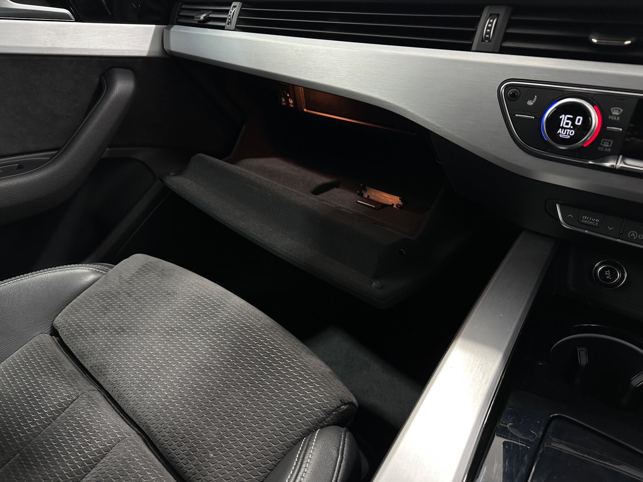 Audi A4 view 27