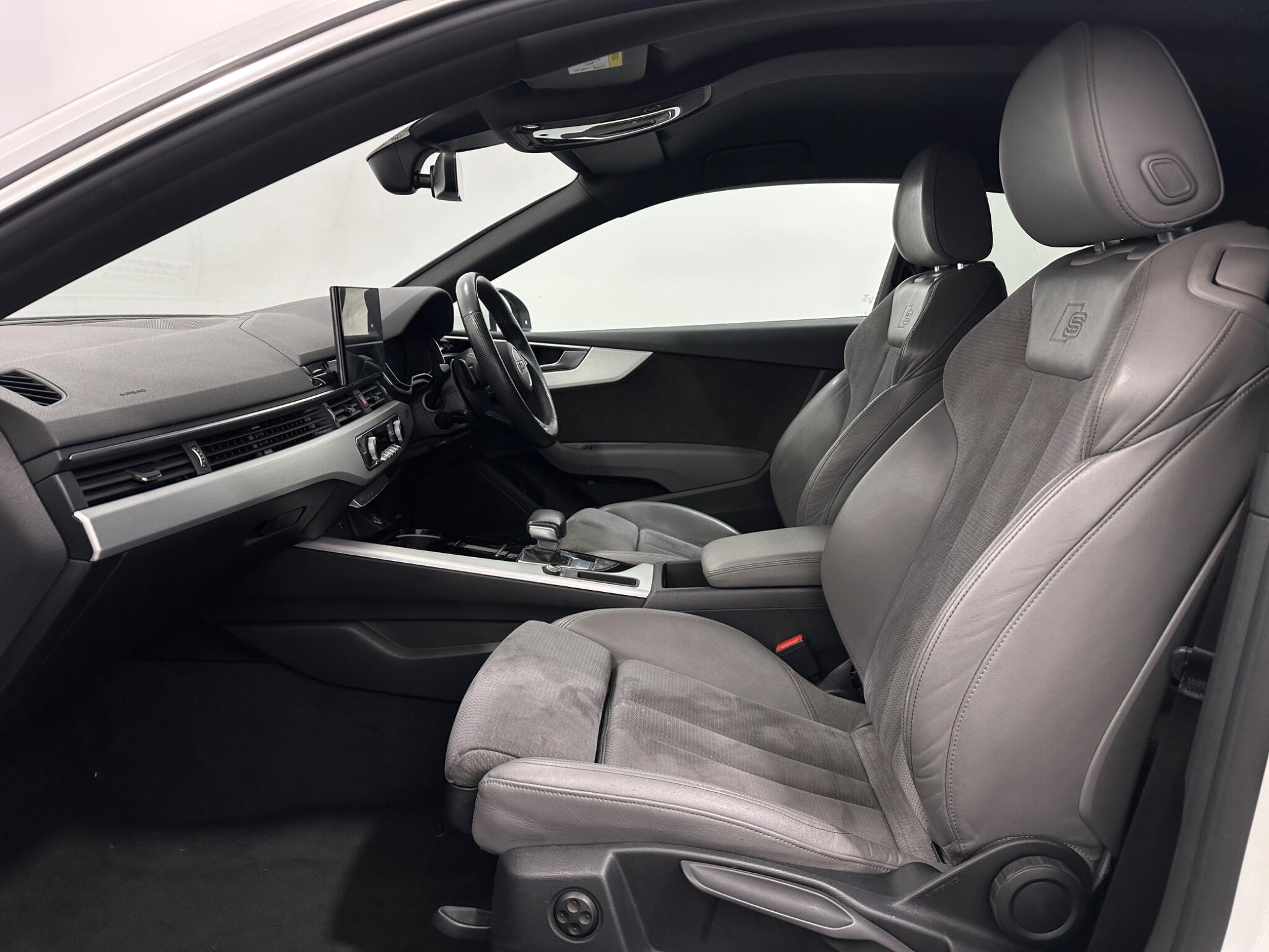 Audi A5 view 33