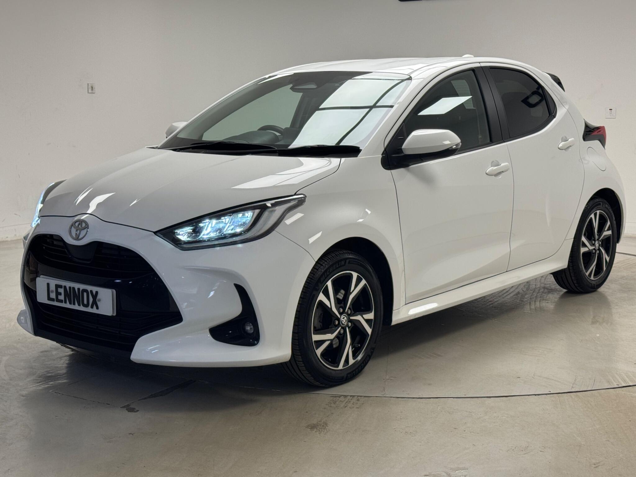 Toyota Yaris view 5