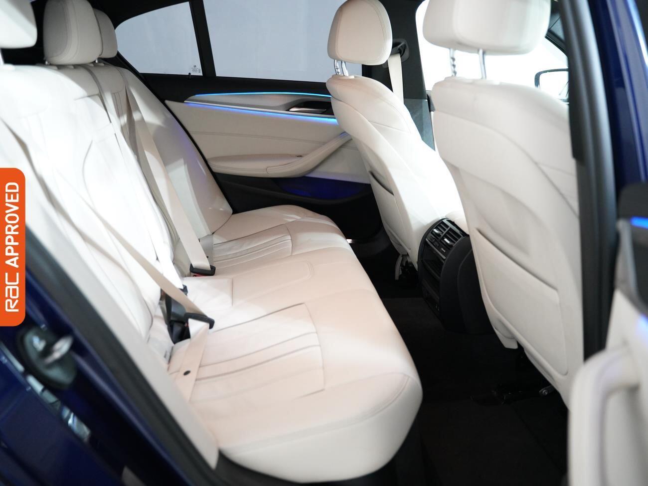 BMW 5 Series view 13