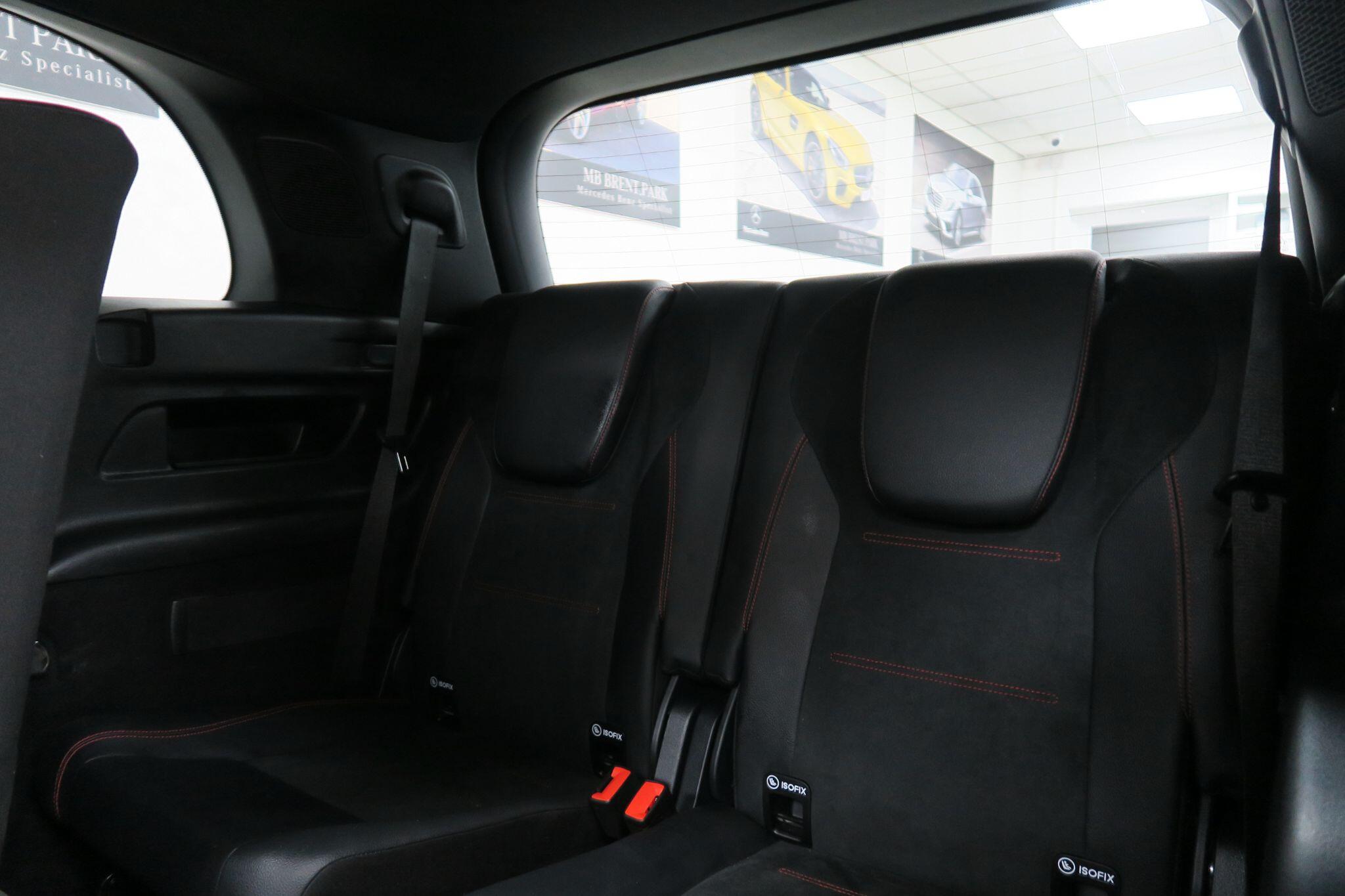 Mercedes-Benz EQB view 11