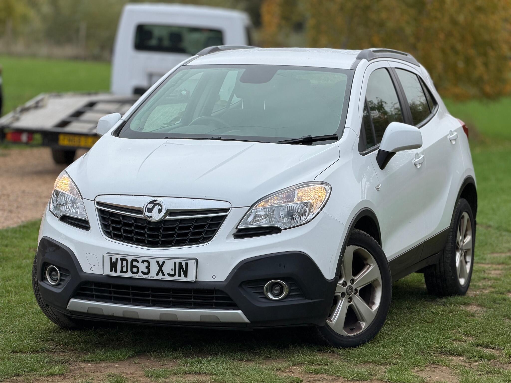 2014 Vauxhall Mokka 1.7 CDTi Exclusiv 4WD Euro 5 (s/s) 5dr image 1