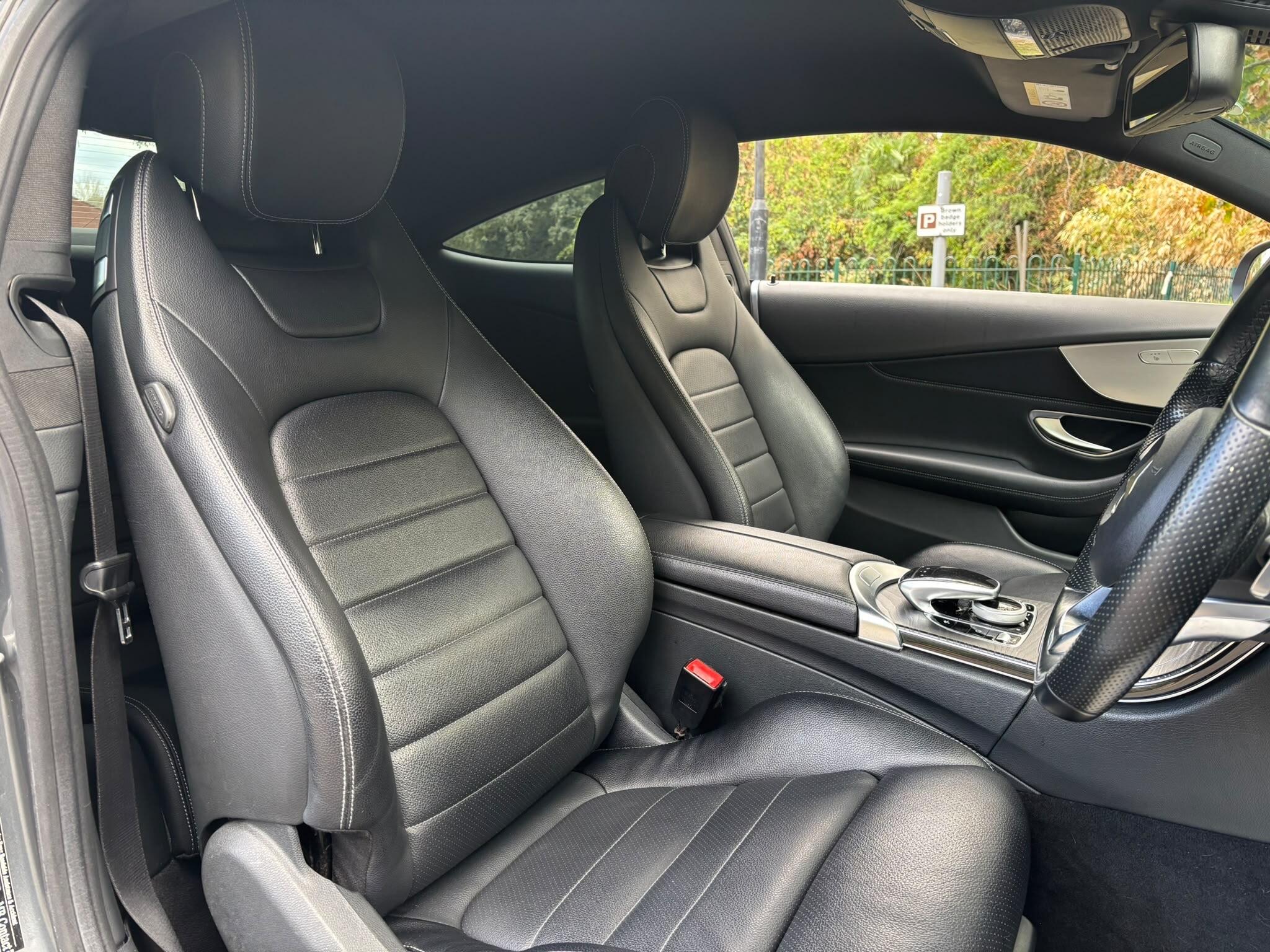 Mercedes-Benz C-Class view 12