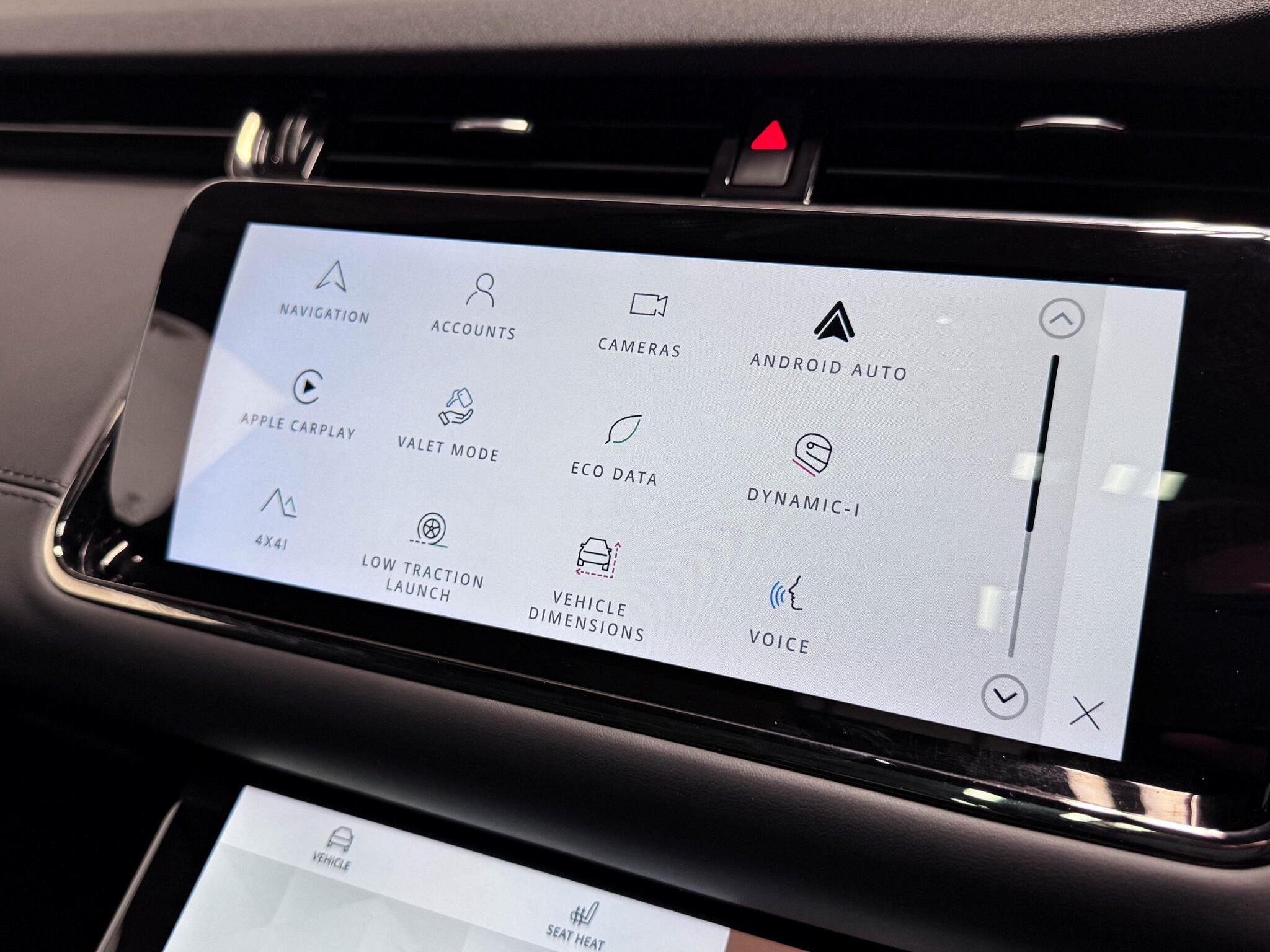 Land Rover Range Rover Evoque view 43