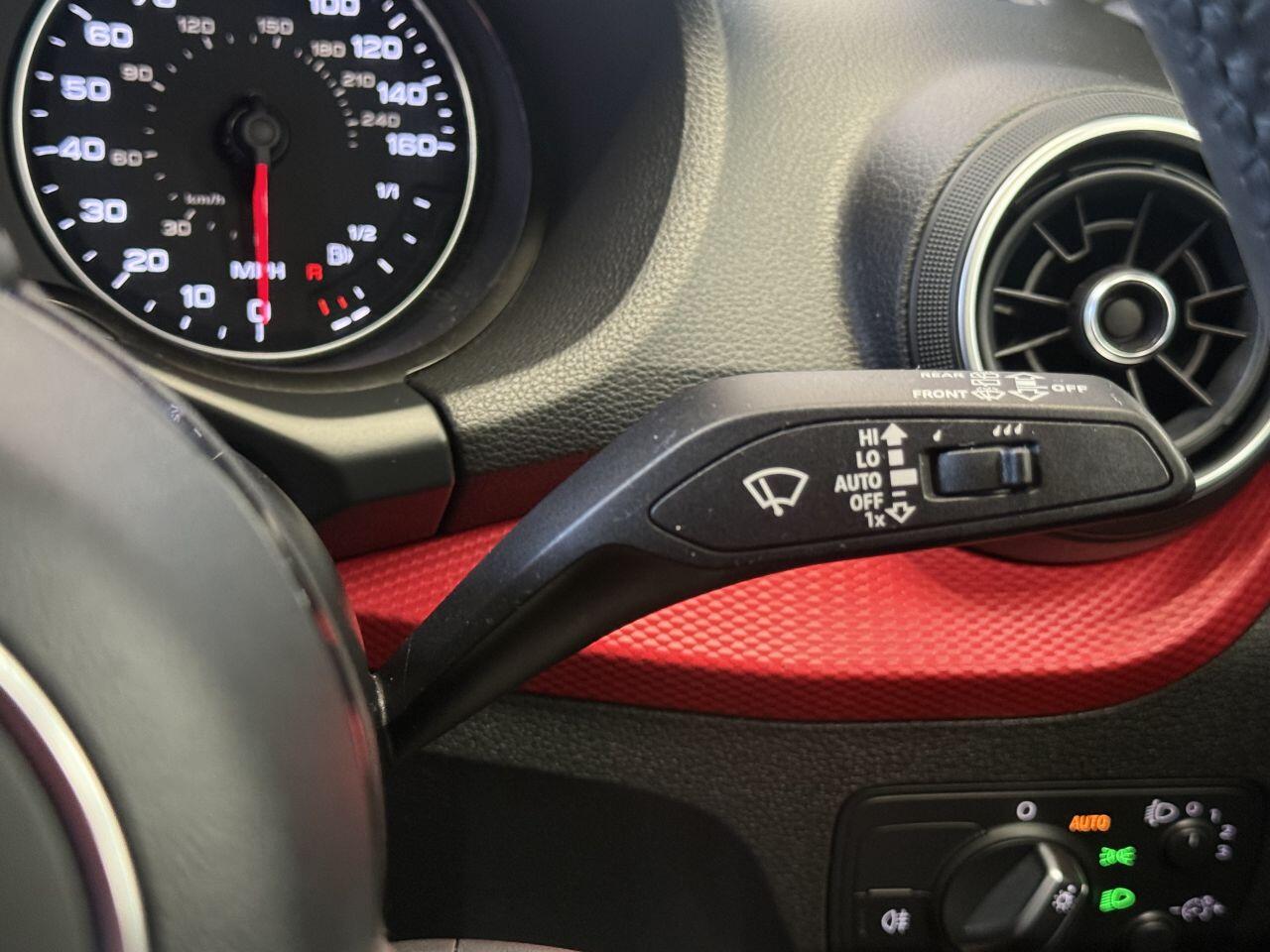 Audi Q2 view 38