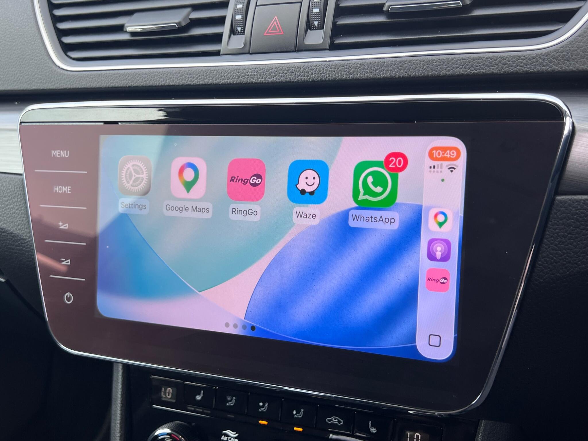 Skoda Superb view 24