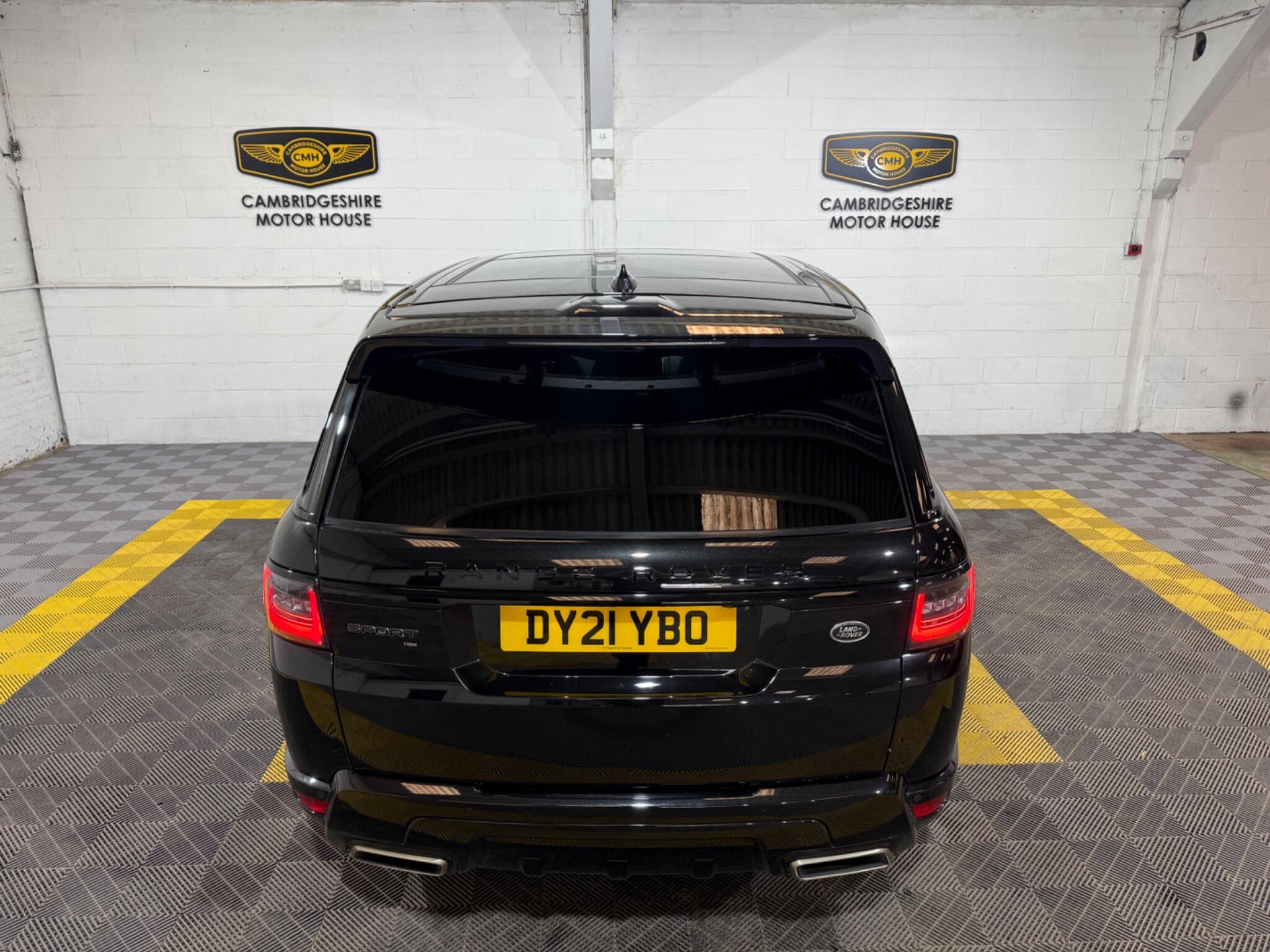 Land Rover Range Rover Sport view 13