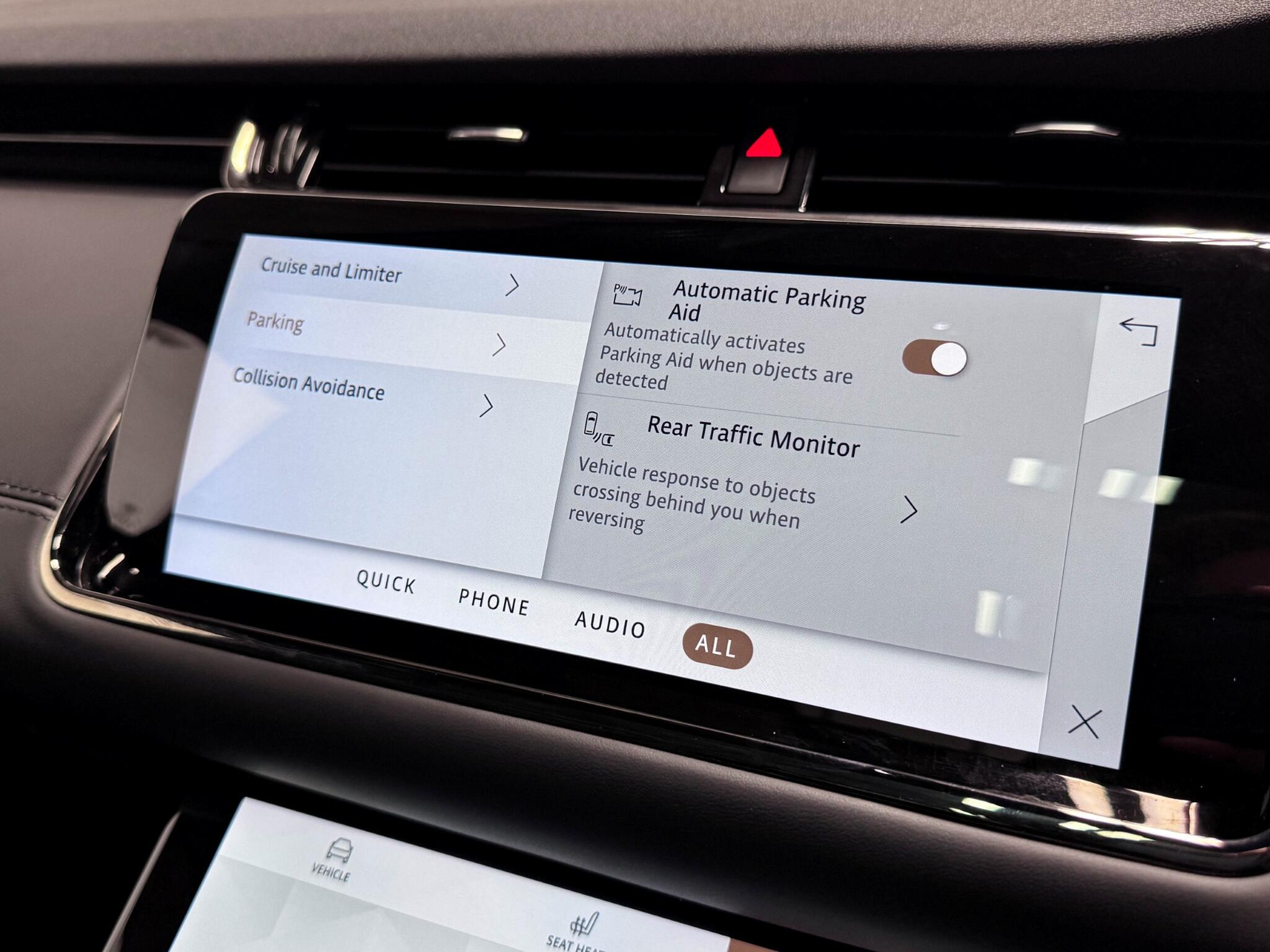 Land Rover Range Rover Evoque view 49