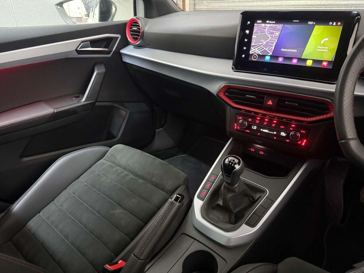 Seat Arona view 15