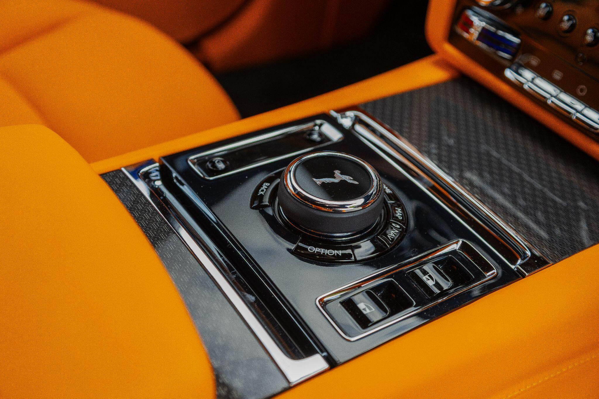Rolls-Royce Spectre view 20