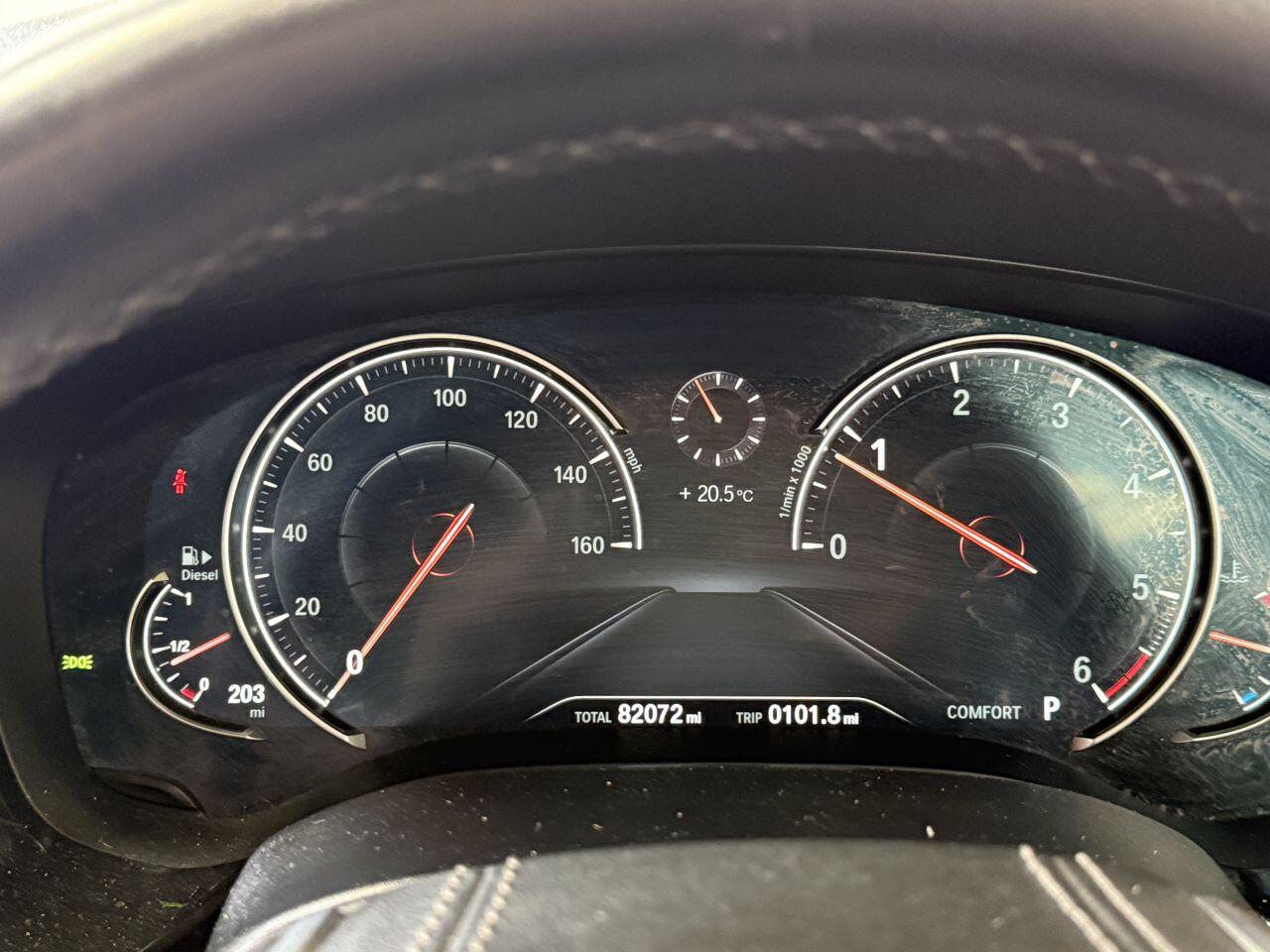 BMW 5 Series view 43