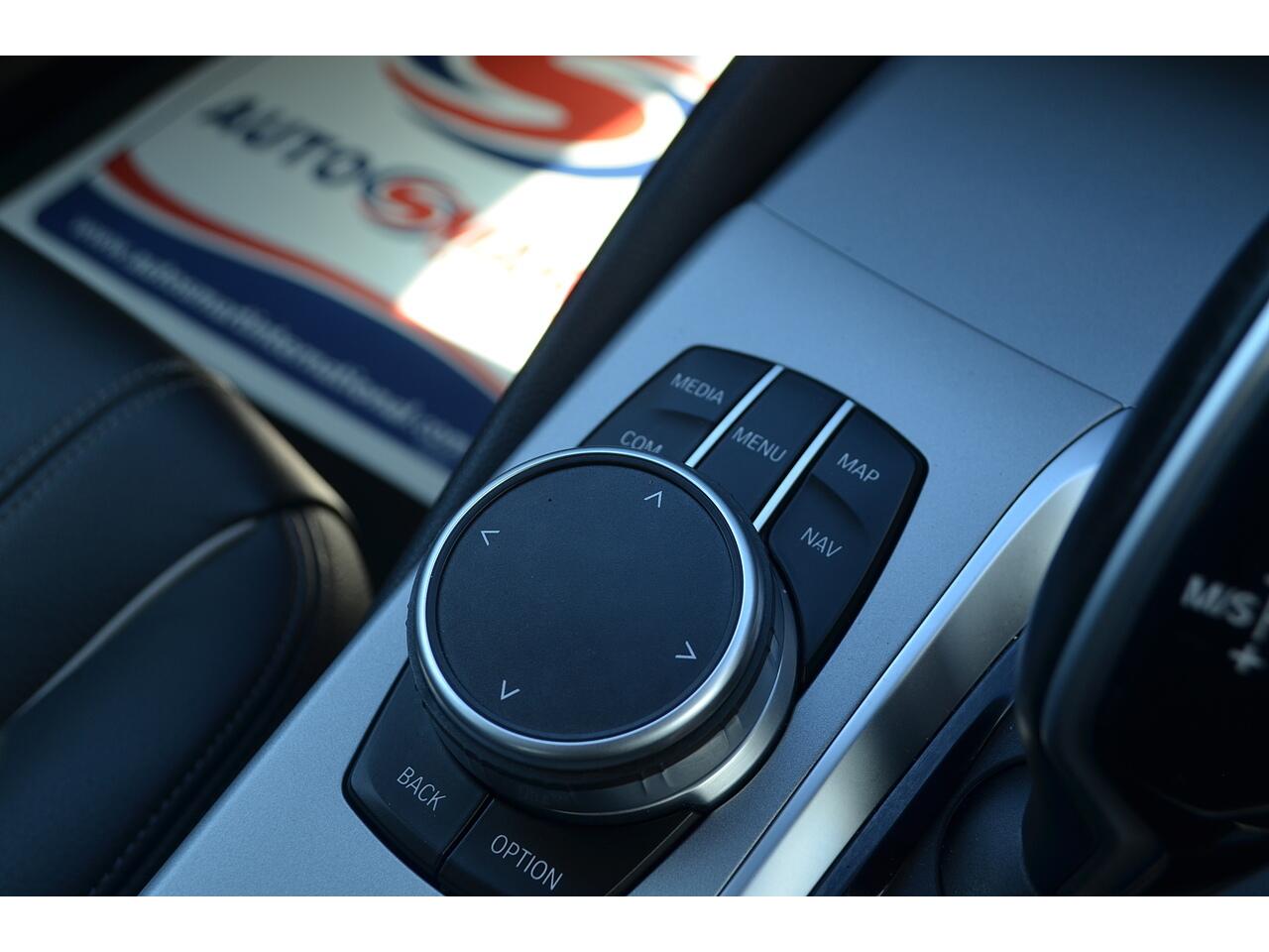 BMW 5 Series view 52