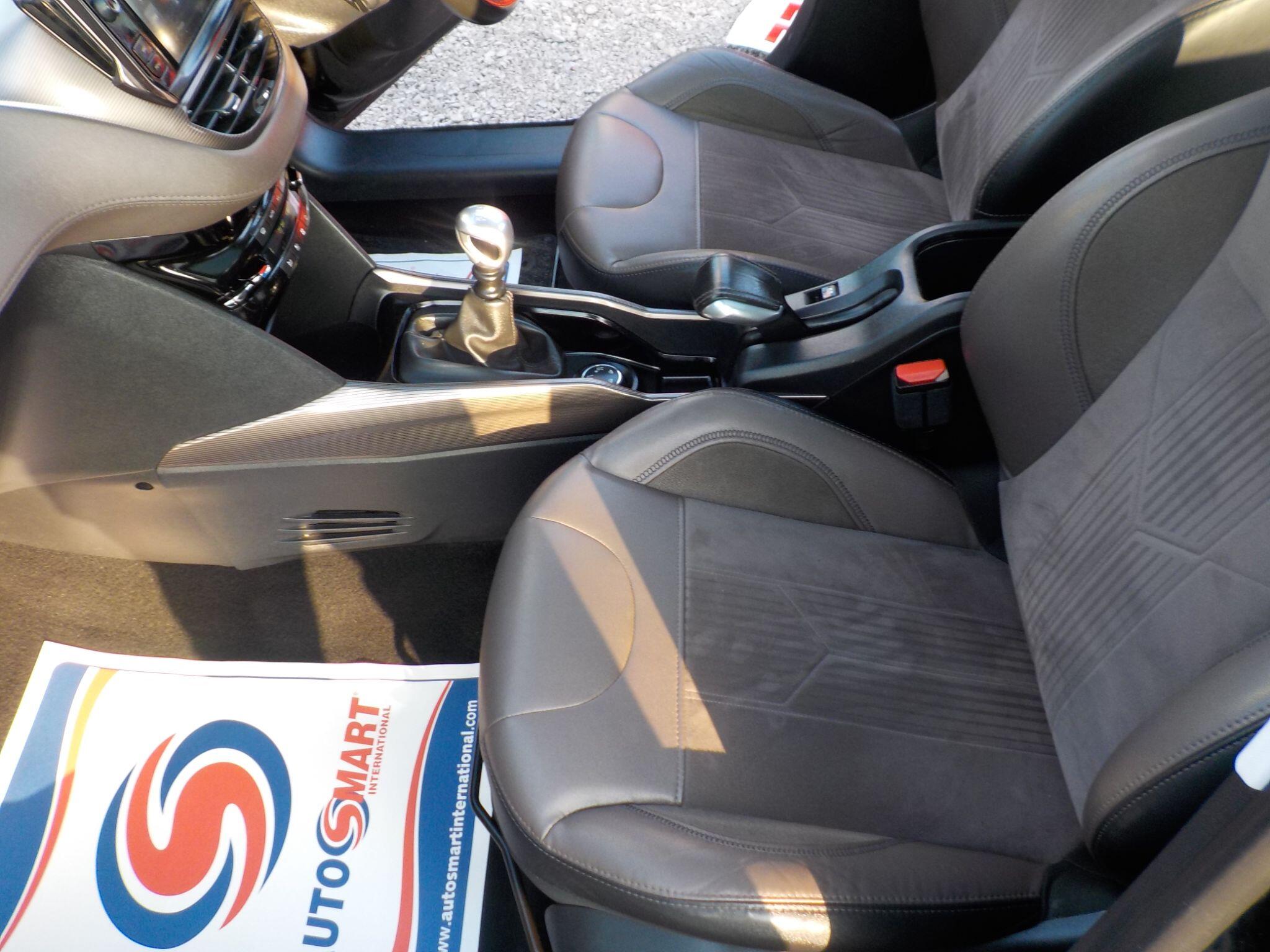 Peugeot 2008 1.6 BlueHDi Feline Euro 6 (s/s) 5dr (Calima)