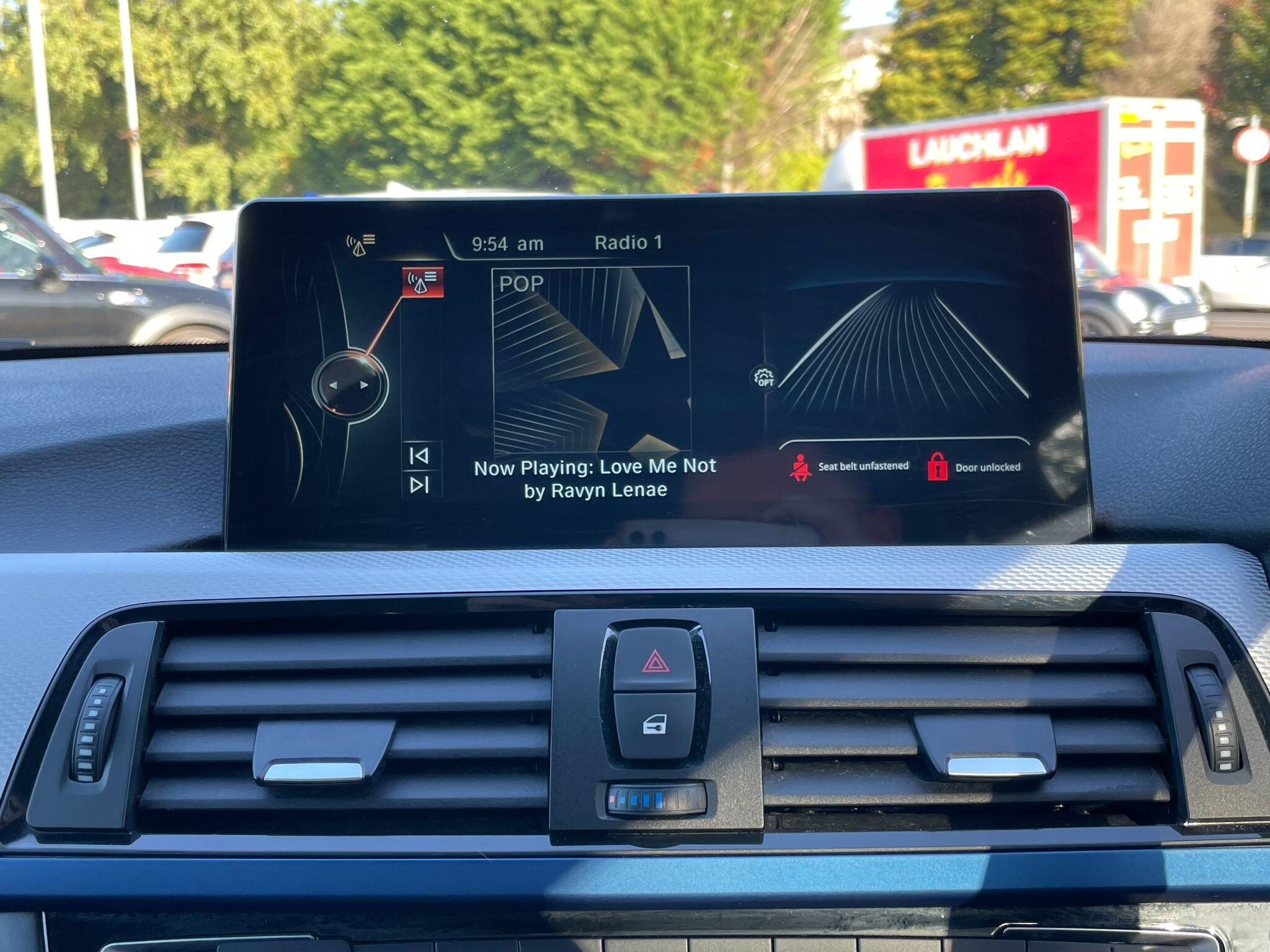 BMW 4 Series view 22