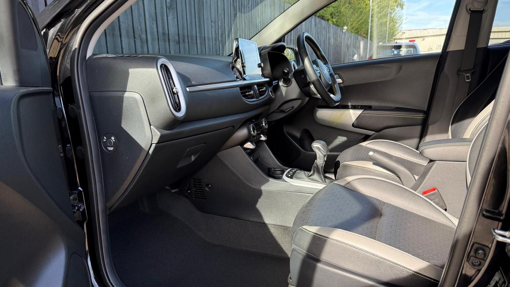 Kia Picanto view 24