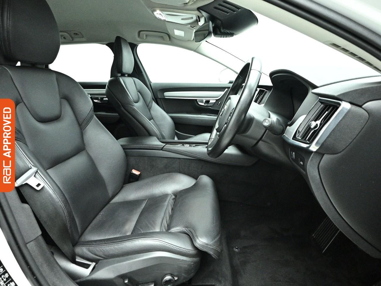 Volvo V90 view 12