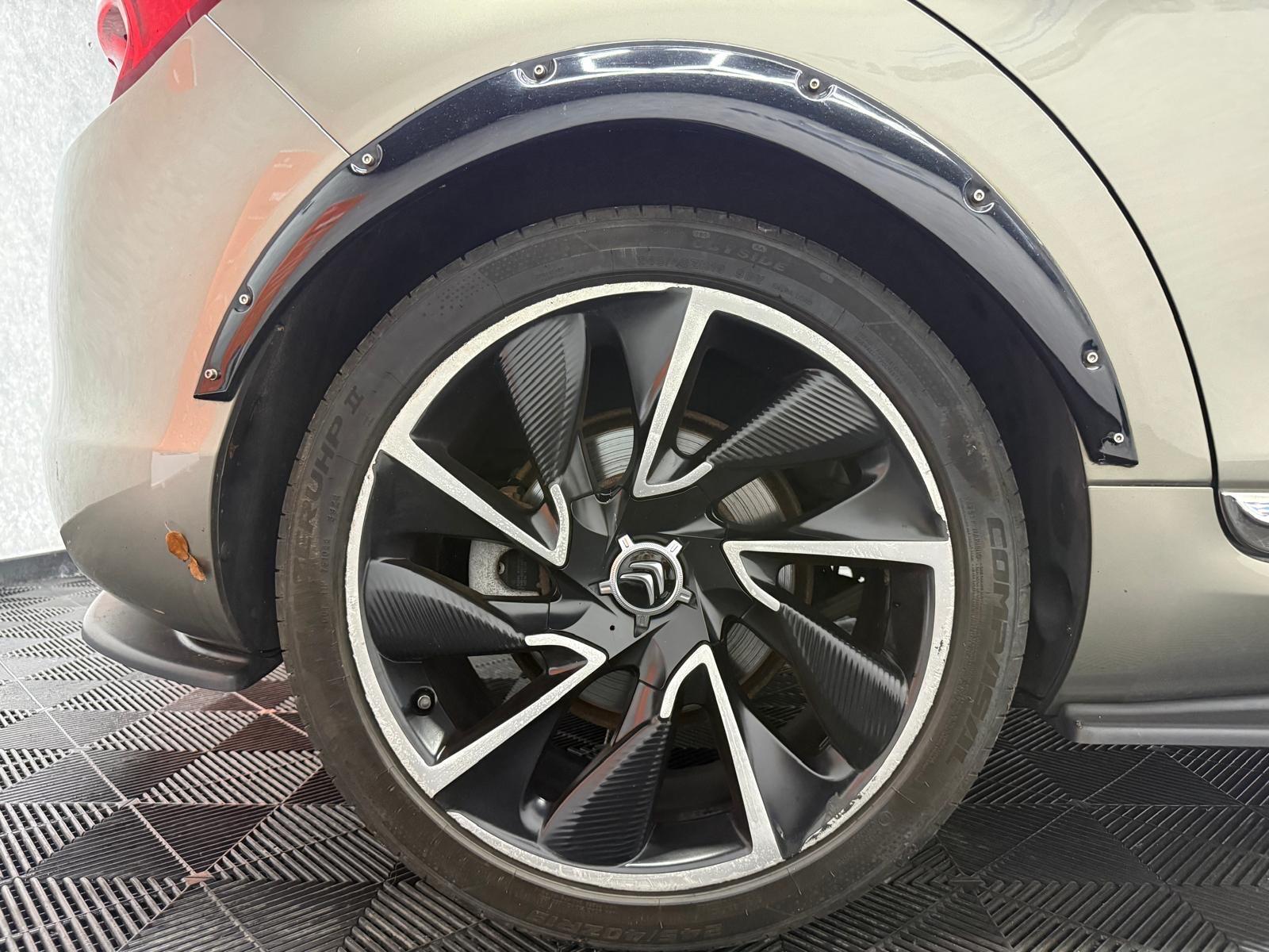 Citroen DS5 view 29