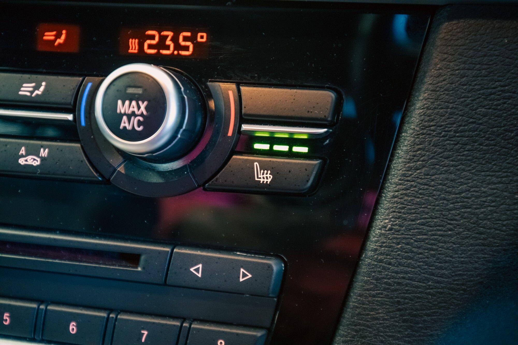 BMW X4 view 20