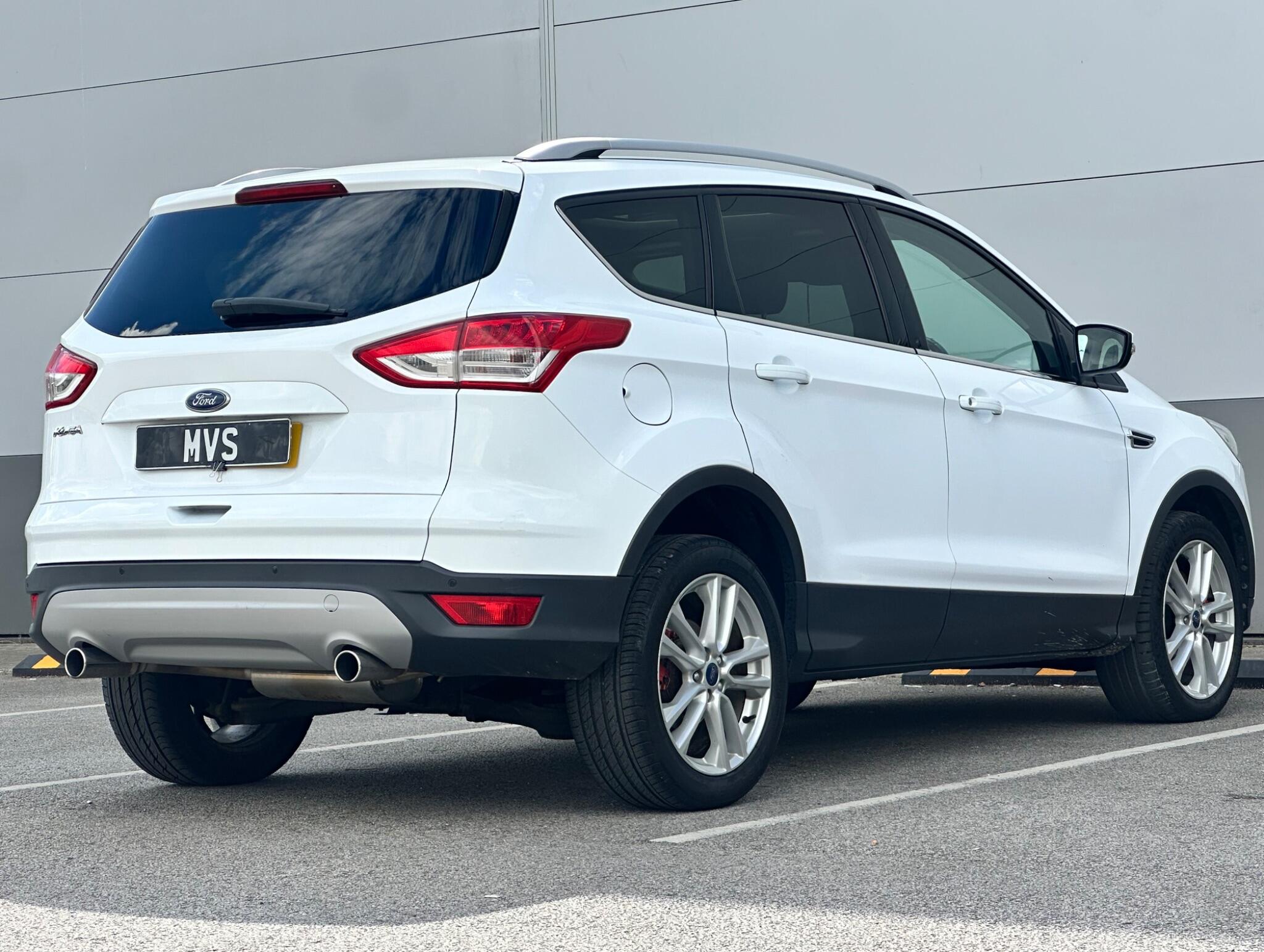 Ford Kuga view 11