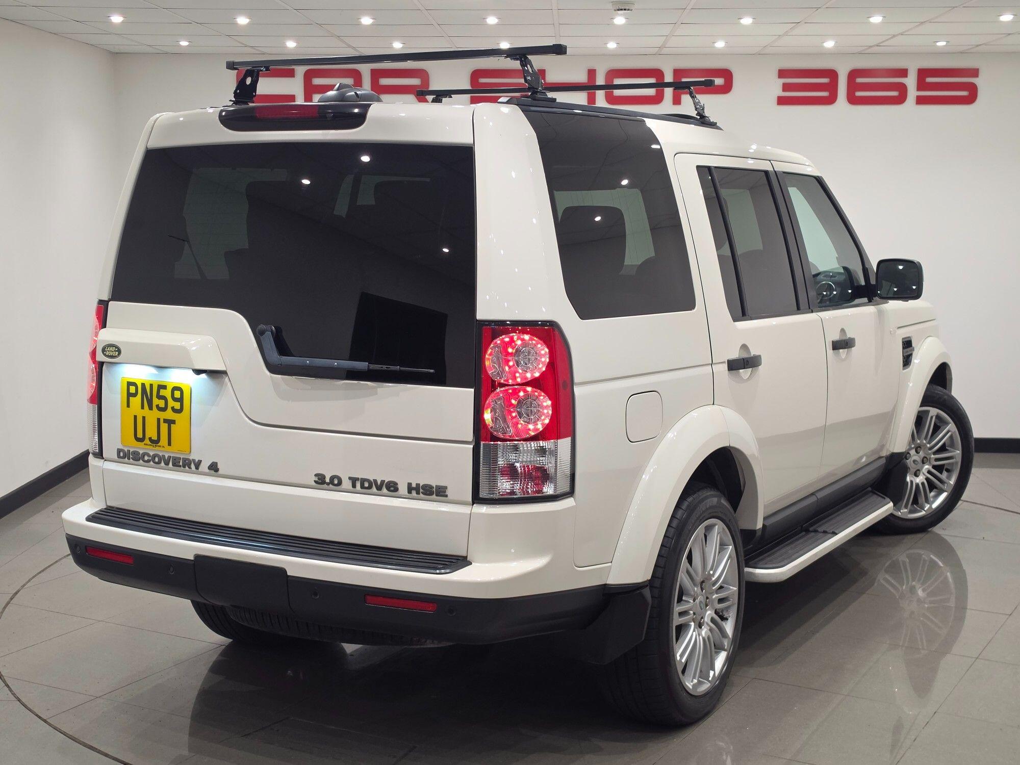 Land Rover Discovery view 9