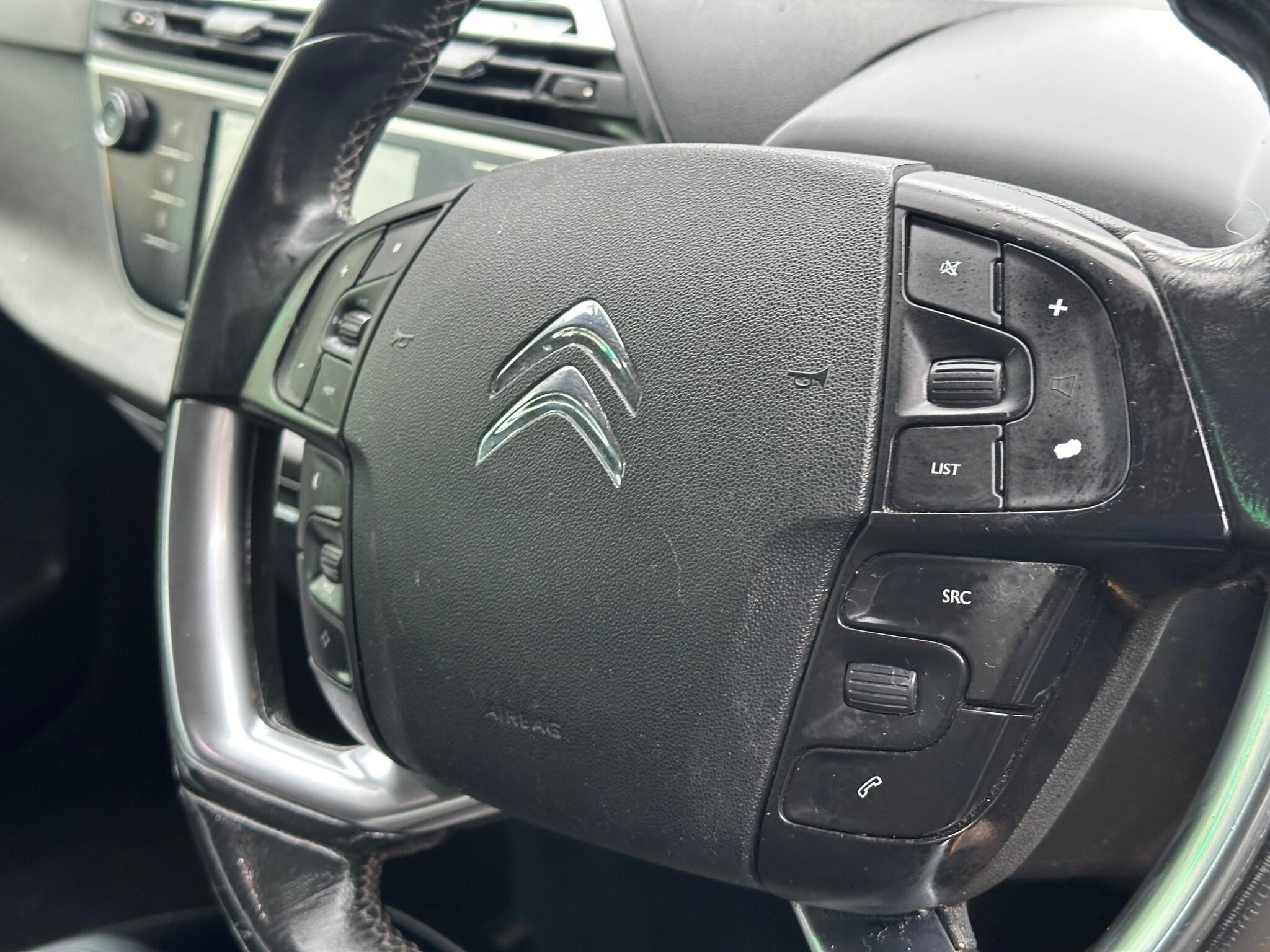 Citroen Grand C4 Picasso view 22