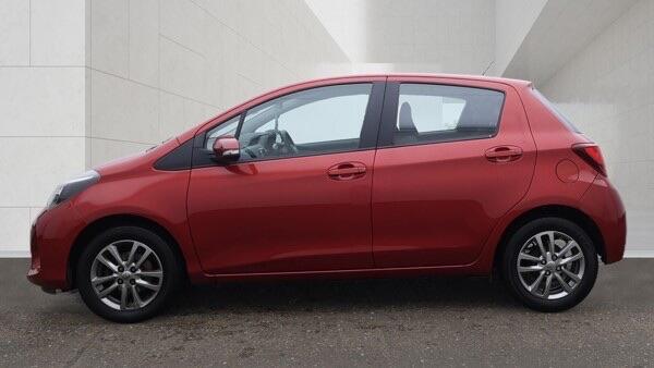 Toyota Yaris view 6