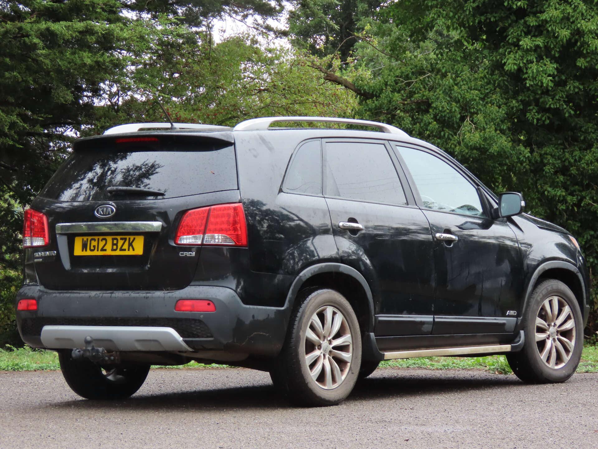 Kia Sorento view 4
