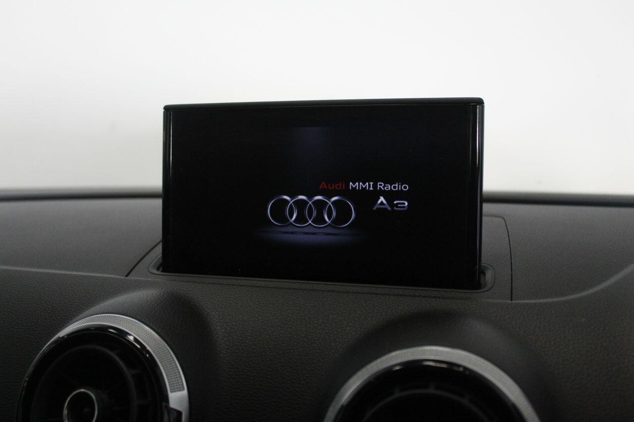 Audi A3 view 34