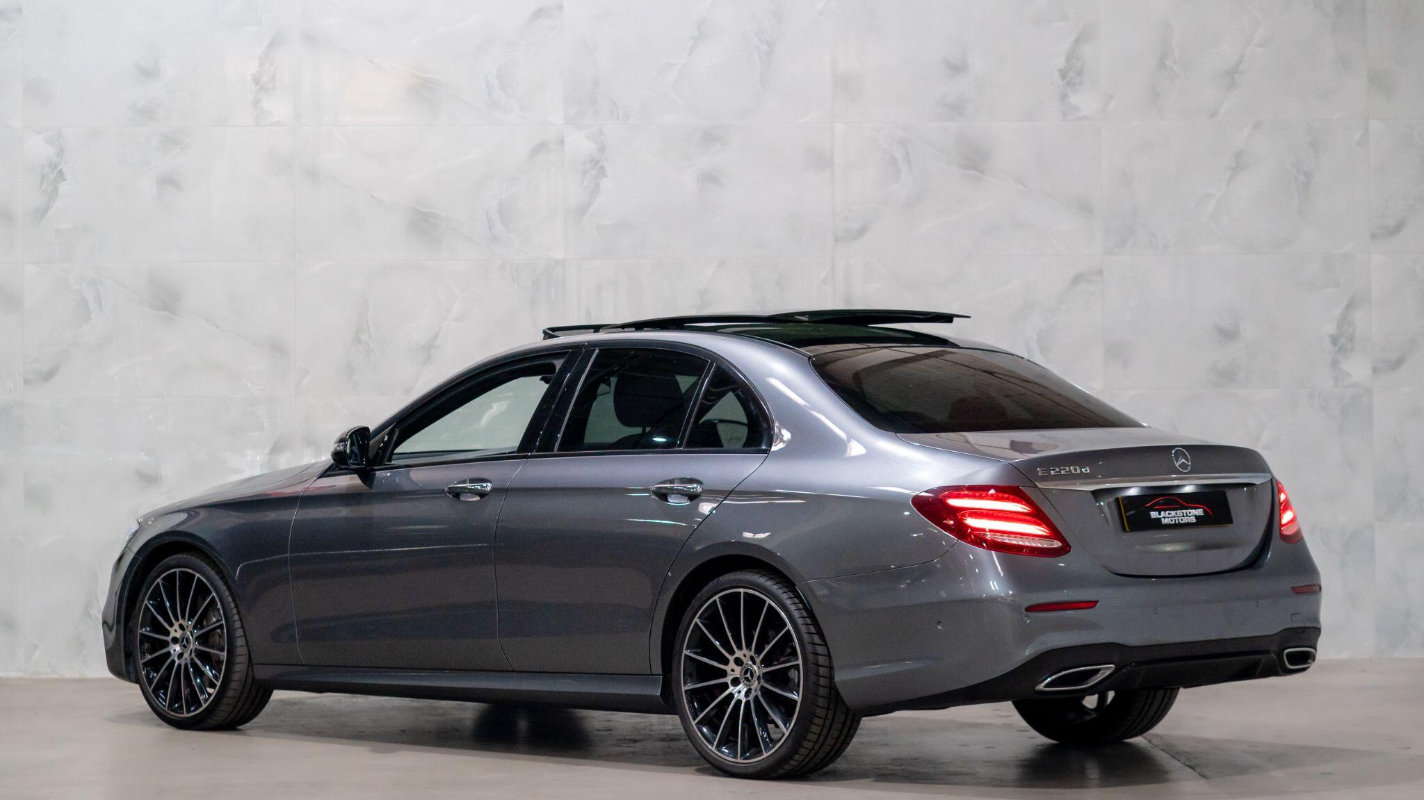 Mercedes-Benz E-Class view 5
