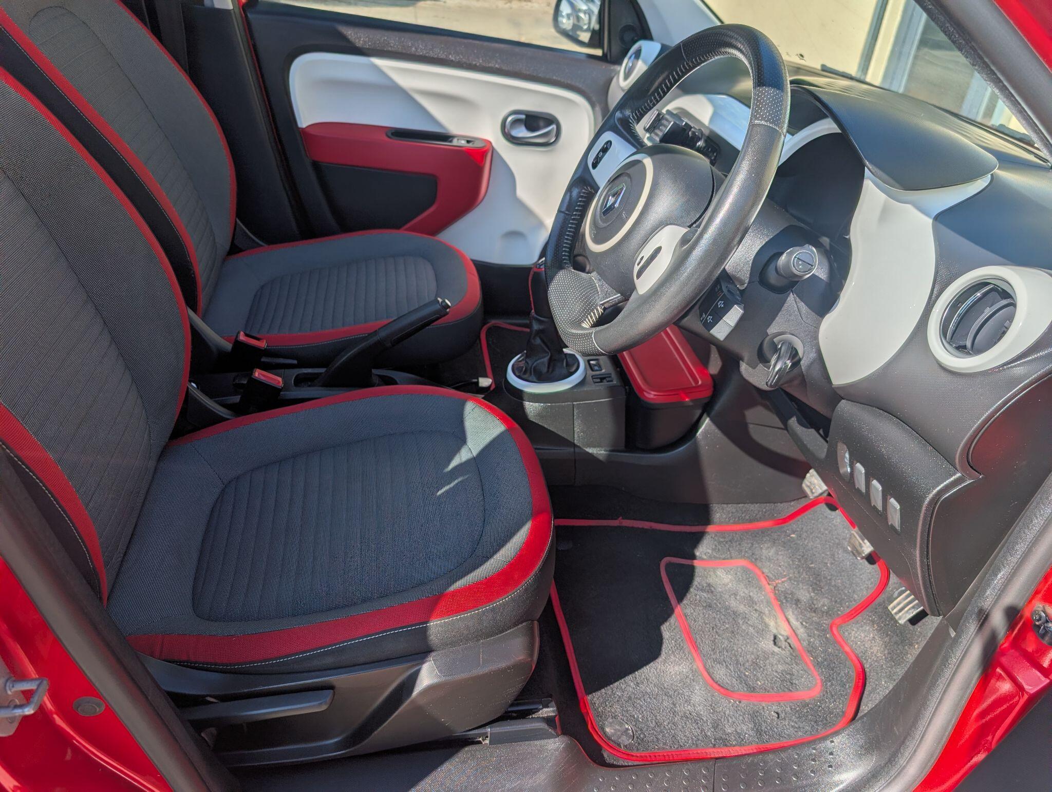 Renault Twingo view 15