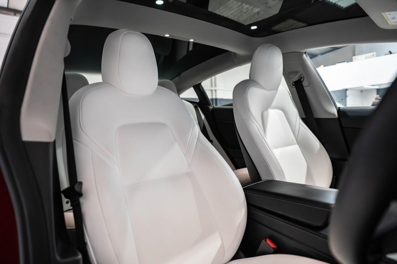 Tesla Model 3 view 11