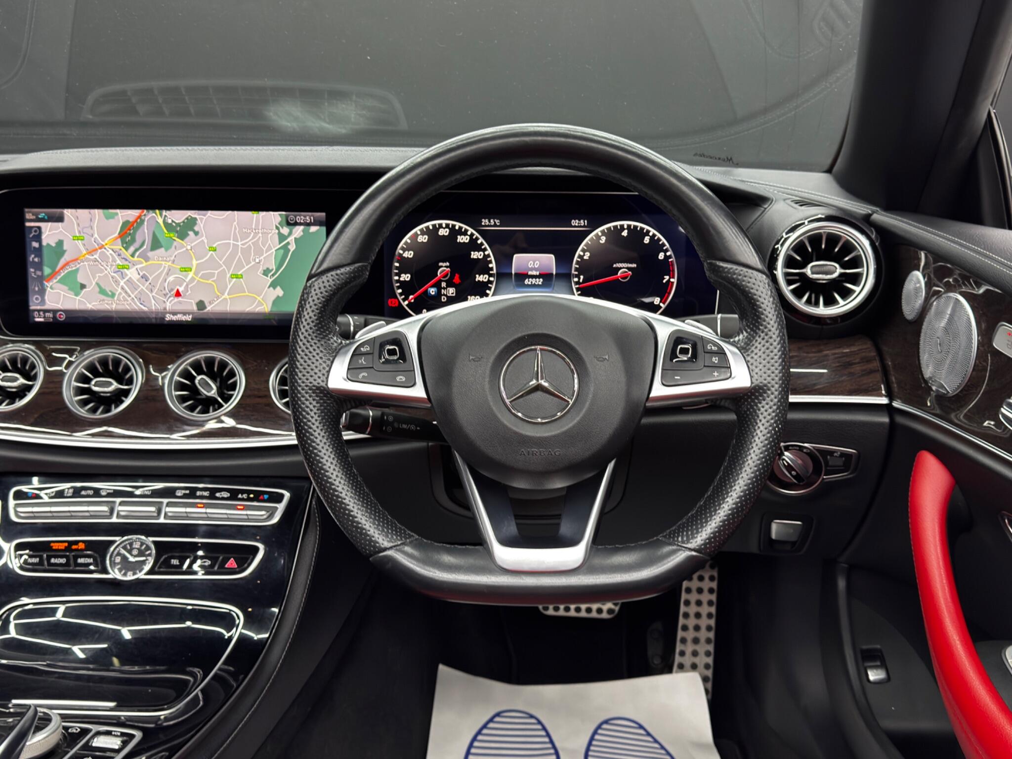 Mercedes-Benz E-Class view 17