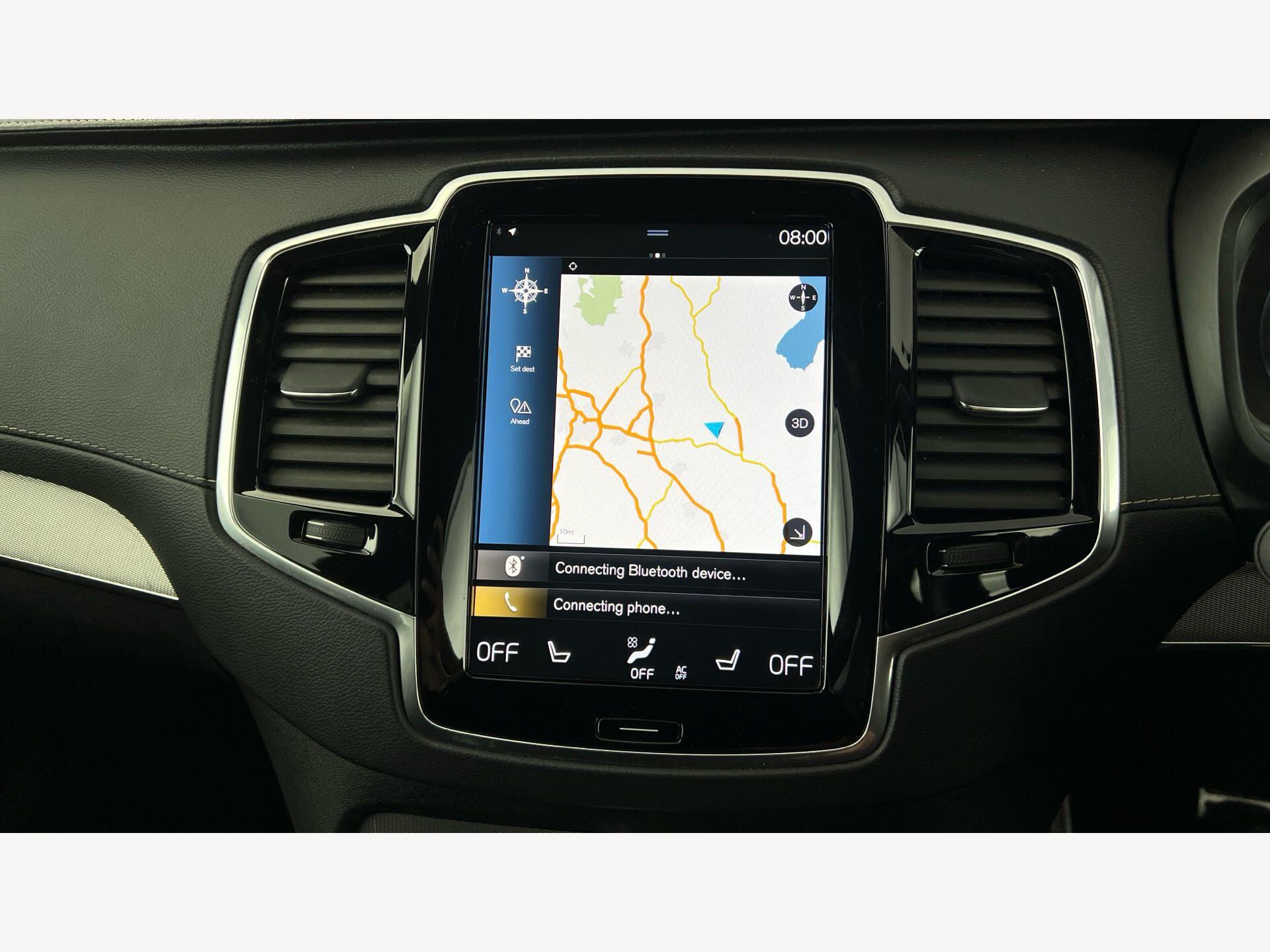 Volvo XC90 view 13