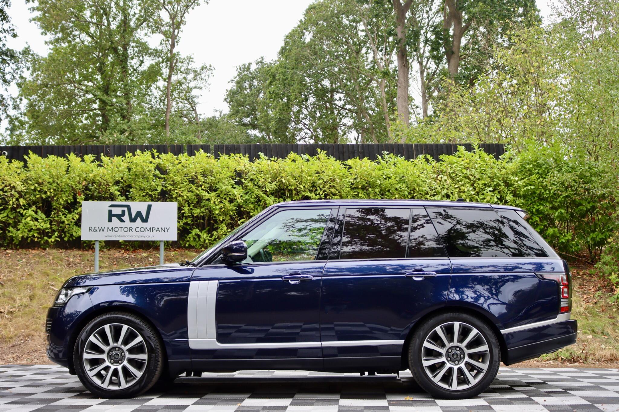 Land Rover Range Rover view 35