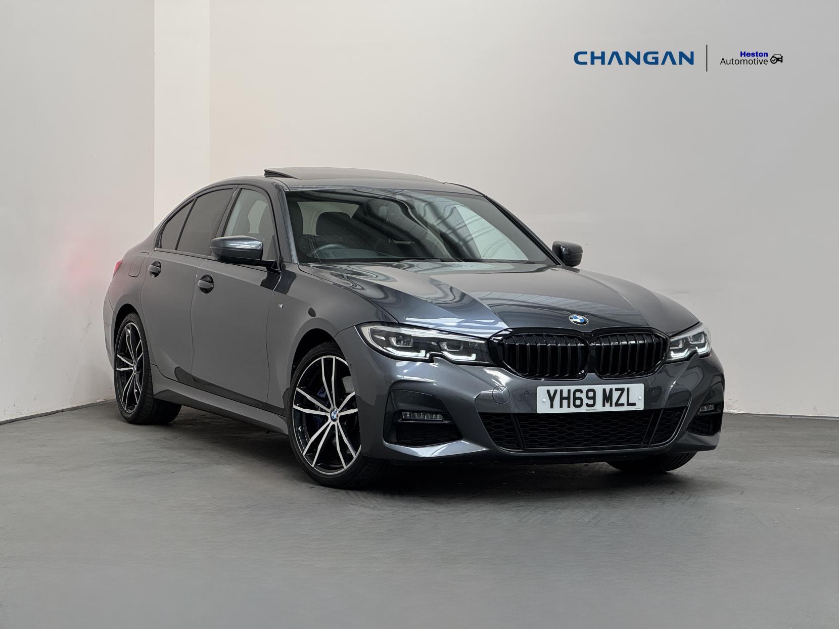 BMW 3 Series main image